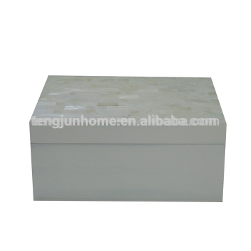 Caja de joyería de Shell de agua dulce china con medio de pintura blanca